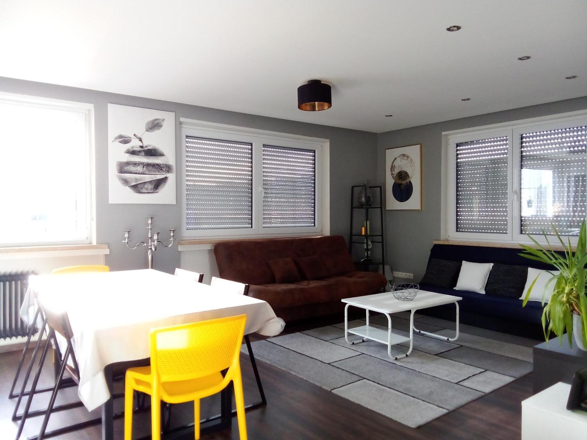 Apartments - Geraeumige 95 Qm Mit Balkon アウグスブルク エクステリア 写真